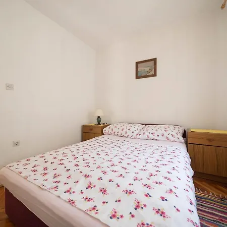 Ema Apartment Gornji Karin